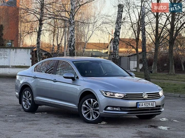 Авто Volkswagen Passat 2018 № 8304808