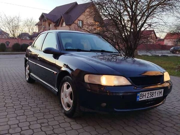 Авто Opel Vectra 2000 № 8304933