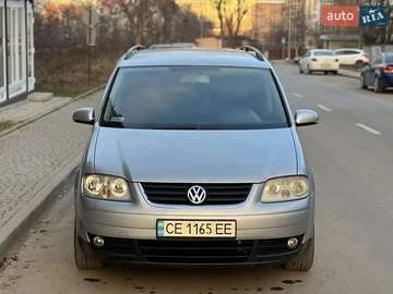 Авто Volkswagen Touran 2005 № 8305026