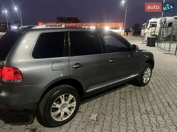 Авто Volkswagen Touareg 2005 № 8305184