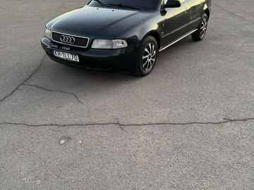 Авто Audi A4 1999 № 8305596