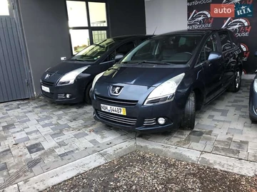 Авто Peugeot 5008 2013 № 8305651