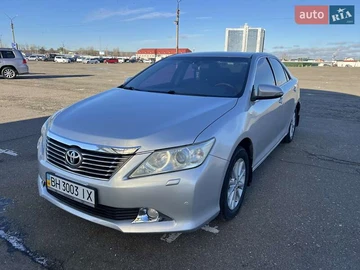 Авто Toyota Camry 2012 № 8305656