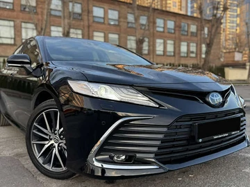 Авто Toyota Camry 2023 № 8305668