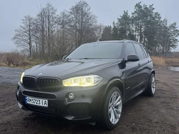 Авто BMW X5 2015 № 8306011