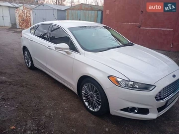 Авто Ford Fusion 2013 № 8306052