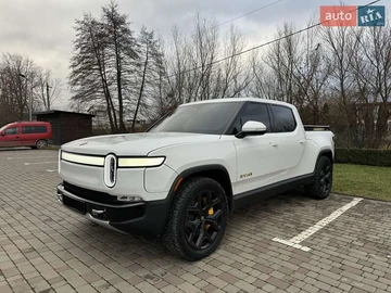 Авто Rivian R1T 2022 № 8306396