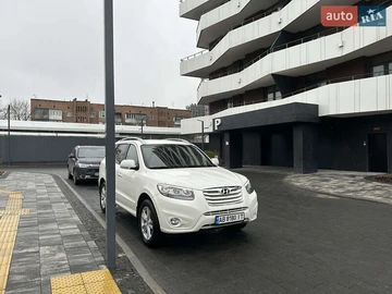 Авто Hyundai Santa Fe 2011 № 8306607
