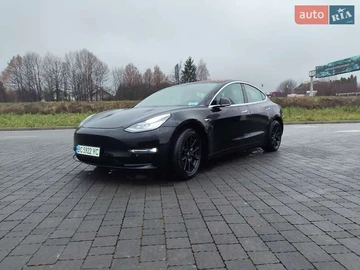 Авто Tesla Model 3 2018 № 8306779
