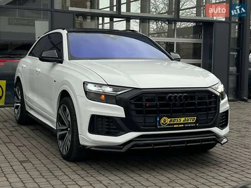 Авто Audi Q8 2018 № 8306910