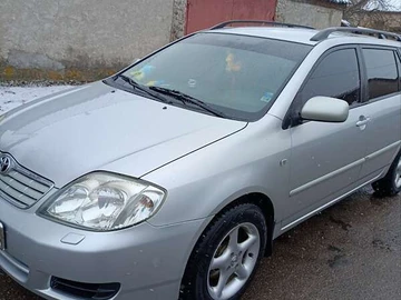 Авто Toyota Corolla 2004 № 8306969