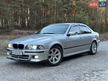 Авто BMW 5 Series 2002 № 8306970