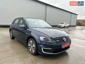 Авто Volkswagen E-Golf 2015 № 8307252