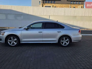 Авто Volkswagen Passat 2013 № 8307258