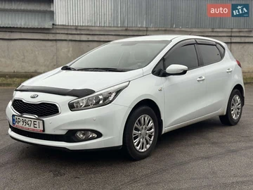 Авто KIA Ceed 2015 № 8307299