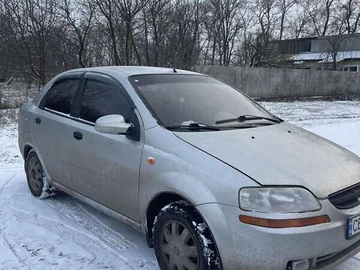 Авто Chevrolet Aveo 2005 № 8307624