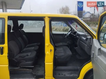 Авто Volkswagen Transporter 2002 № 8307815