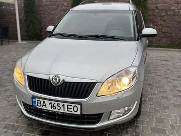 Авто Skoda Roomster 2012 № 8307924