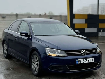 Авто Volkswagen Jetta 2013 № 8307971