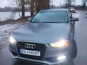 Авто Audi A4 2013 № 8308027
