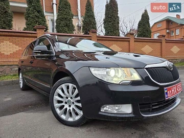 Авто Skoda Superb 2012 № 8308045
