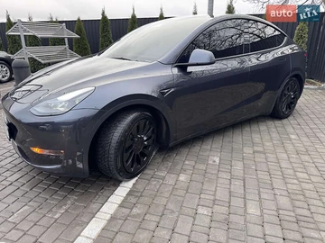 Авто Tesla Model Y 2024 № 8308346