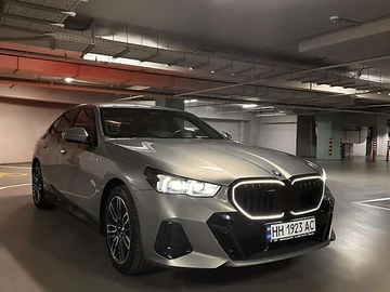 Авто BMW 5 Series 2024 № 8308441