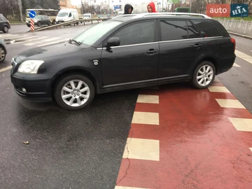 Авто Toyota Avensis 2004 № 8308590