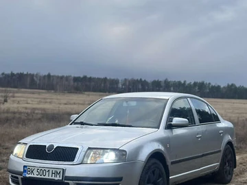 Авто Skoda Superb 2003 № 8308592