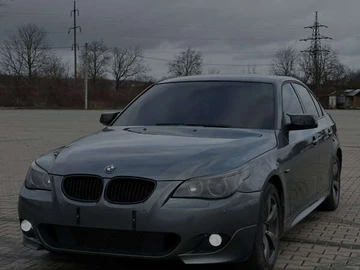 Авто BMW 5 Series 2005 № 8308896