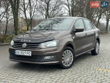 Авто Volkswagen Polo 2017 № 8308914
