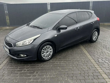 Авто KIA Ceed 2013 № 8308934