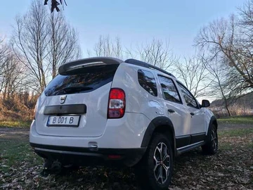 Авто Dacia Duster 2011 № 8309008