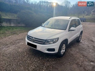 Авто Volkswagen Tiguan 2015 № 8309040