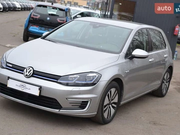 Авто Volkswagen E-Golf 2018 № 8309059