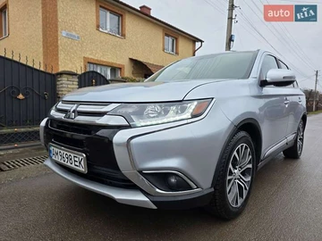 Авто Mitsubishi Outlander 2017 № 8309066