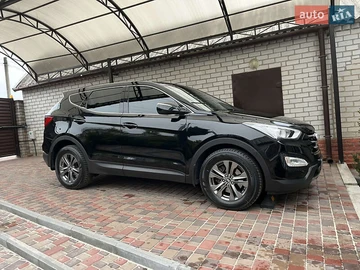 Авто Hyundai Santa Fe 2013 № 8309079