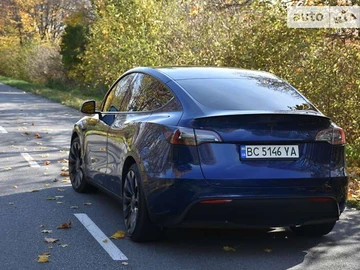 Авто Tesla Model Y 2021 № 8309248