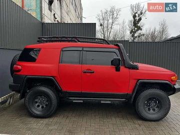 Авто Toyota Fj Cruiser 2012 № 8309274
