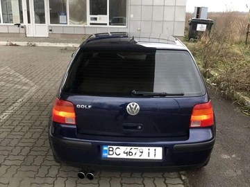 Авто Volkswagen Golf 1999 № 8309465