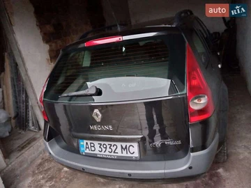 Авто Renault Logan 2004 № 8309575