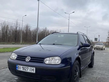 Авто Volkswagen Golf 2000 № 8309578
