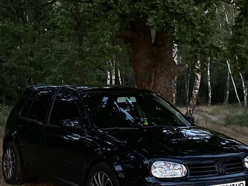 Авто Volkswagen Golf 2002 № 8309587