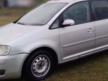 Авто Volkswagen Touran 2005 № 8309697