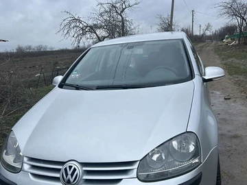Авто Volkswagen Golf 2004 № 8309716