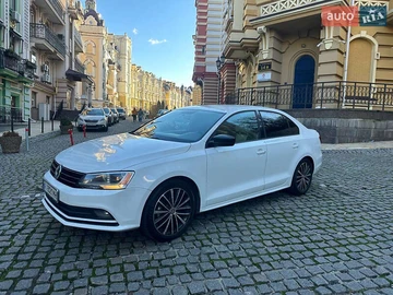 Авто Volkswagen Jetta 2015 № 8309735
