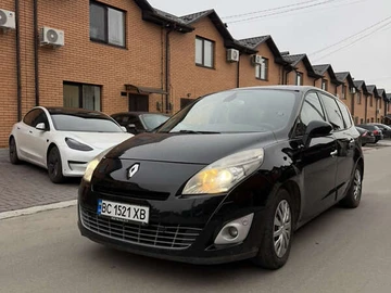 Авто Renault Scenic 2011 № 8309737