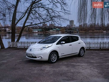 Авто Nissan Leaf 2013 № 8309816