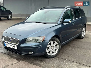 Авто Volvo V50 2005 № 8310015
