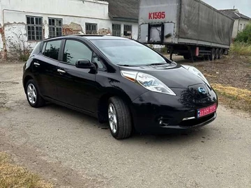 Авто Nissan Leaf 2013 № 8310057